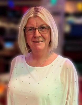 Featured image for “Sue Rooney – Director”